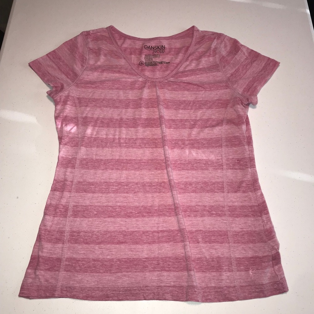 Pink Danskin v neck T-shirt Sz M active T